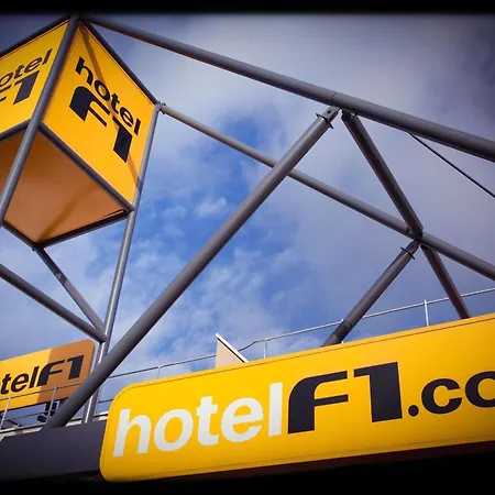 Hotelf1 Poitiers Nord Futuroscope Otel *