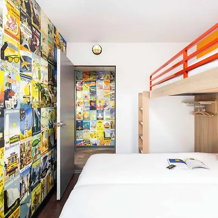 Hotelf1 Poitiers Nord Futuroscope Otel *