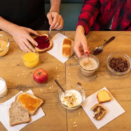 Hotelf1 Poitiers Nord Futuroscope *