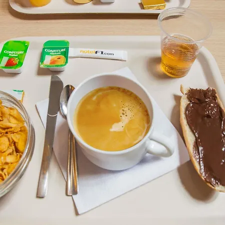 Hotelf1 Poitiers Nord Futuroscope Hotel Chasseneuil-du-Poitou