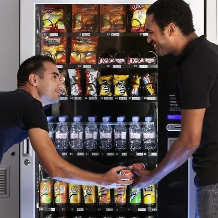 Hotelf1 Poitiers Nord Futuroscope Otel