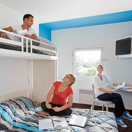 Hotelf1 Poitiers Nord Futuroscope *