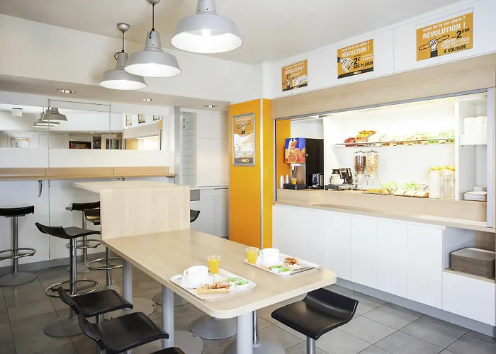 Hotelf1 Poitiers Nord Futuroscope *