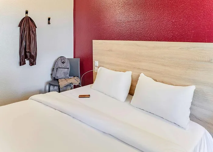 Hotelf1 Poitiers Nord Futuroscope Hotel Chasseneuil-du-Poitou