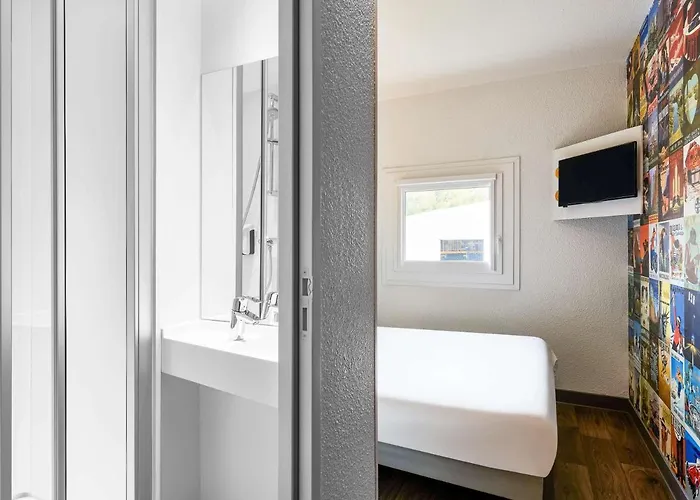 Hotelf1 Poitiers Nord Futuroscope *